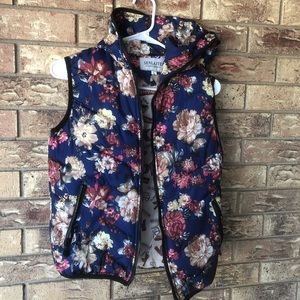 Floral Senlaite hooded puffer vest size S